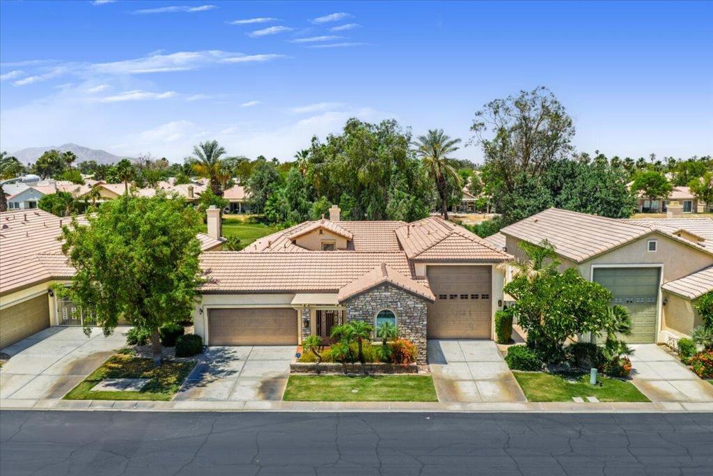 49645 Redford Way
