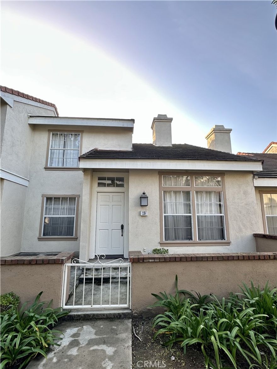 Highly desirable location in University Town Center within walking distance of the UC Irvine campus. This bright 1,447 sq. ft. home features an open floor plan with a vaulted ceiling living room, a wood-burning fireplace, and hardwood floors throughout. The remodeled kitchen includes quartz countertops and stainless steel appliances, while the second floor offers a master suite and an additional bedroom, each with its own full bathroom. Outdoor spaces include a private fenced courtyard and front patio for your enjoyment. This property can be rented as a whole or as two rooms separately. Partially Furnished. The home features an attached 2-car garage, and the HOA provides access to a pool, spa, BBQ area, and tennis courts. Located in a top-rated school district, it is also walking distance to local shops and dining. Please note: The advertised listing price is for the entire home; please inquire with the agent for separate suite pricing.