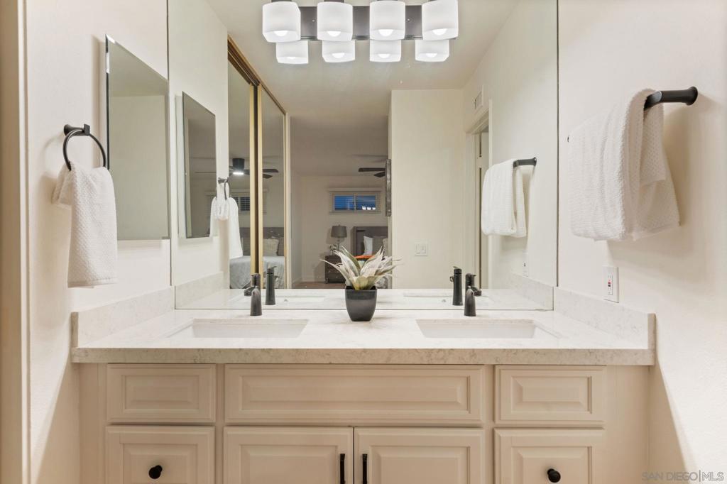 Del Cerro - Residential