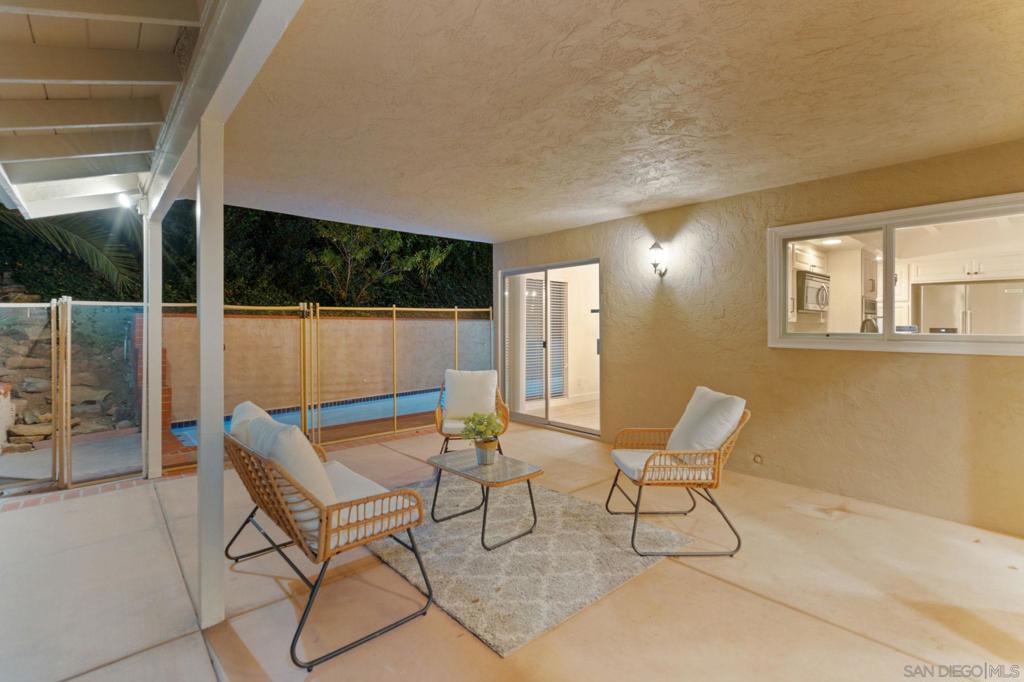 Del Cerro - Residential