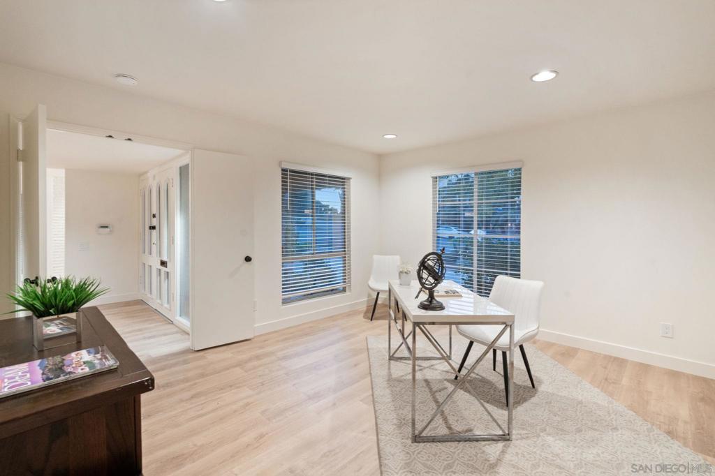 Del Cerro - Residential