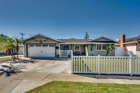 Photo of 18963 Acacia St, Fountain Valley, CA 92708 (MLS # OC25250712) Photo of 18963 Acacia St, Fountain Valley, CA 92708 (MLS # OC25250712)
