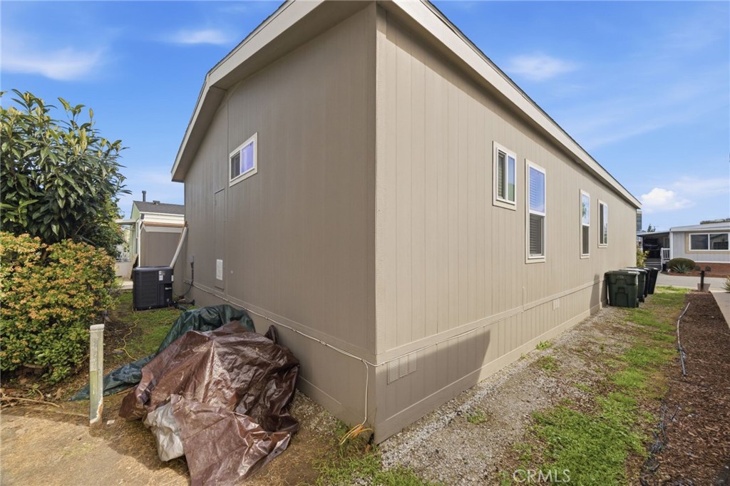 2300 S Lewis Street 143