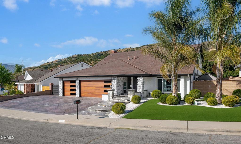 541 Stonehedge Drive