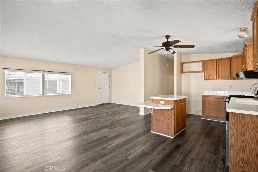 2140 Mentone 152