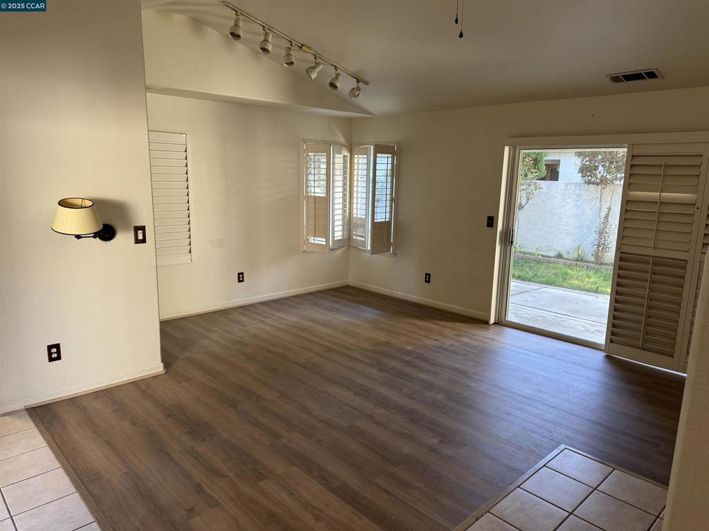 SPANOS PARK - Residential