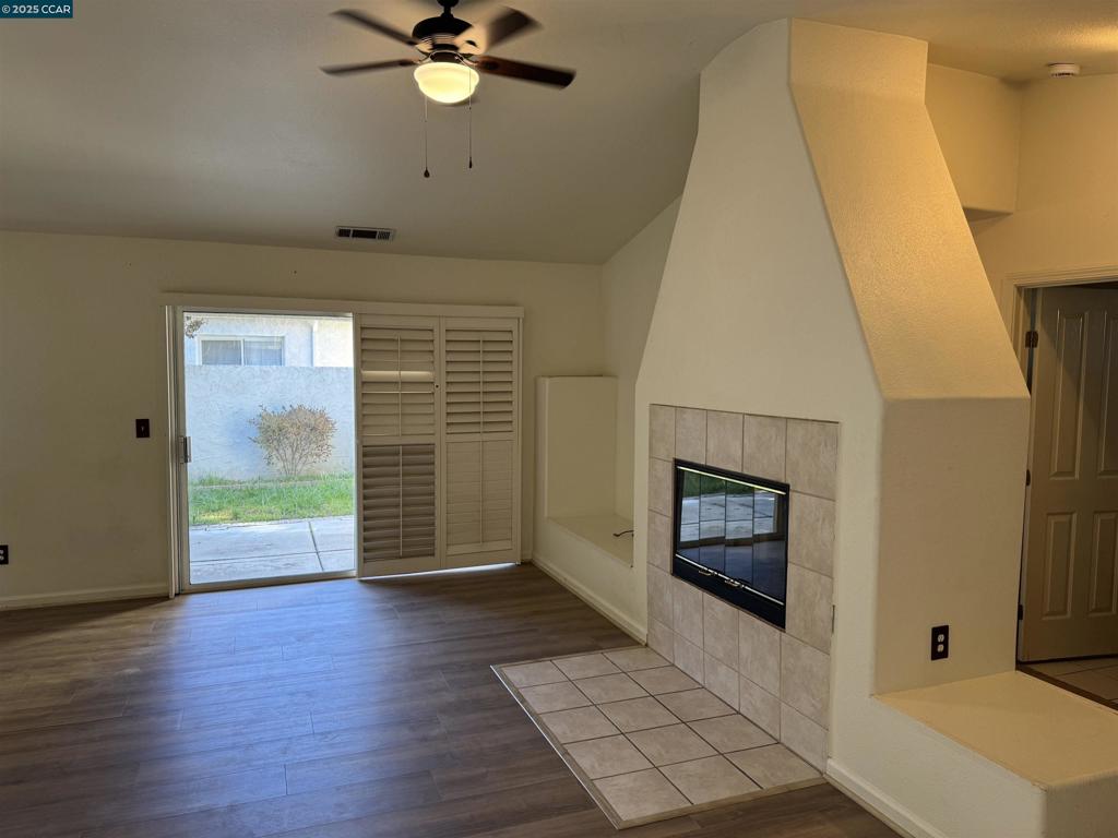 SPANOS PARK - Residential