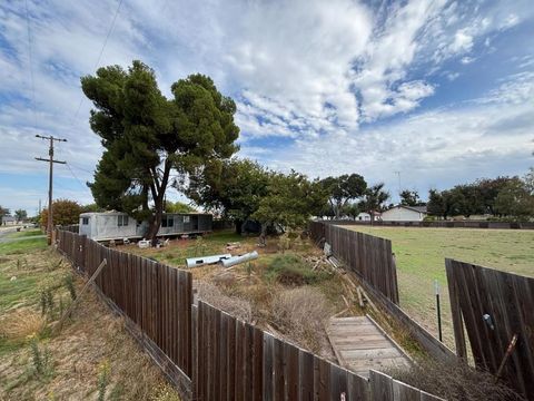 Photo of 2776 Center Street, Stevinson, CA 95374 (MLS # ML82025755)