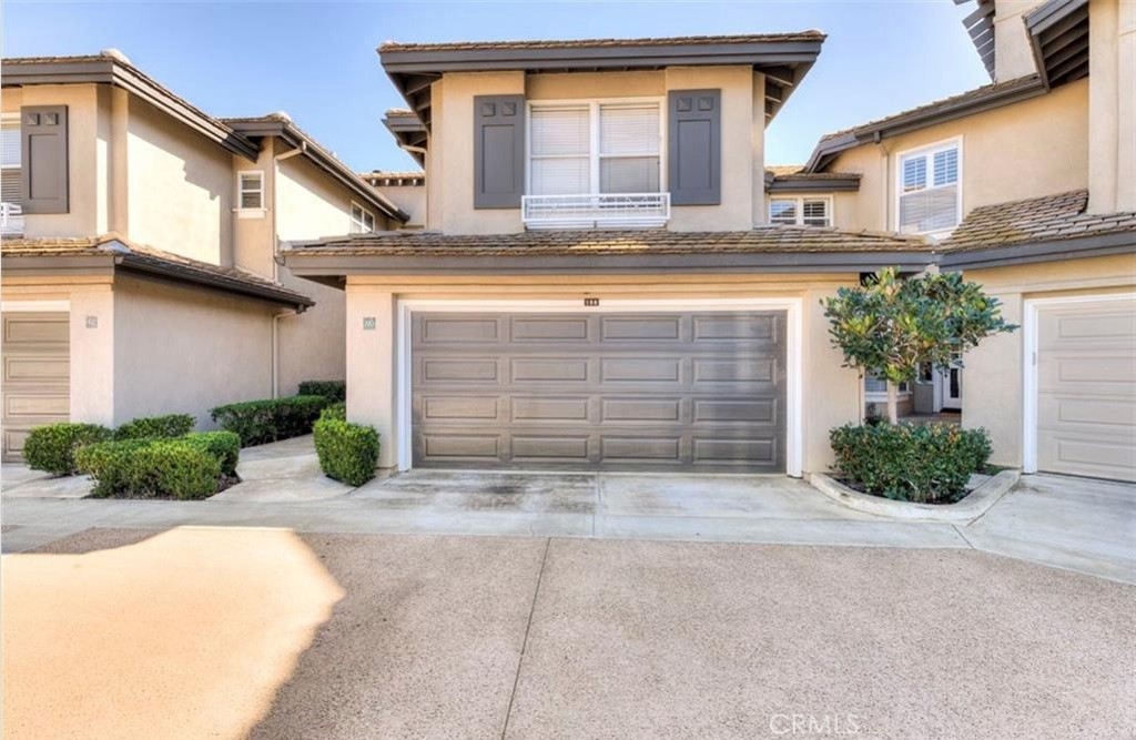 Fresh and lovely not to mention fantastic location. Situated in the Bear Brand area of Laguna Niguel, just two miles from Ocean and Dana Point Harbor. This home is gated and close to some pretty amazing amenities, a luxury cinema, great restaurants and Trader Joes all in walking distance. This home has 2 bedrooms both with en suites, a guest bath is also on main floor, vaulted ceilings, two fireplaces, one in living area and one in master bedroom. A nice sized yard/patio garden.