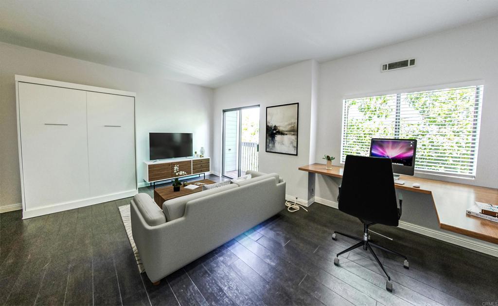 3760 Florida 209