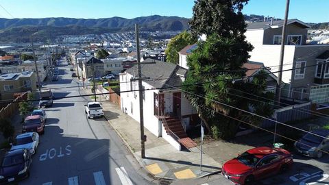 Photo of 501 Campbell Ave Ave, San Francisco, CA 94134 (MLS # 41121557)
