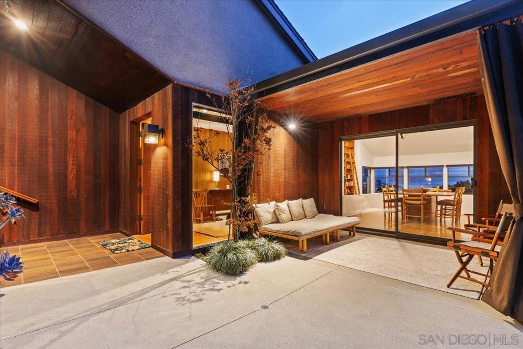 La Jolla - Residential Lease