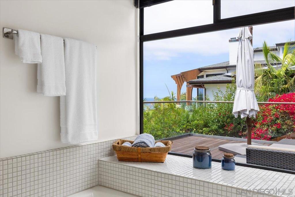 La Jolla - Residential Lease