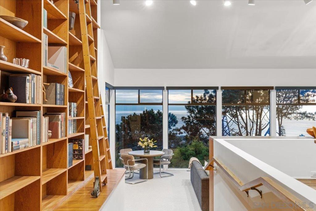 La Jolla - Residential Lease