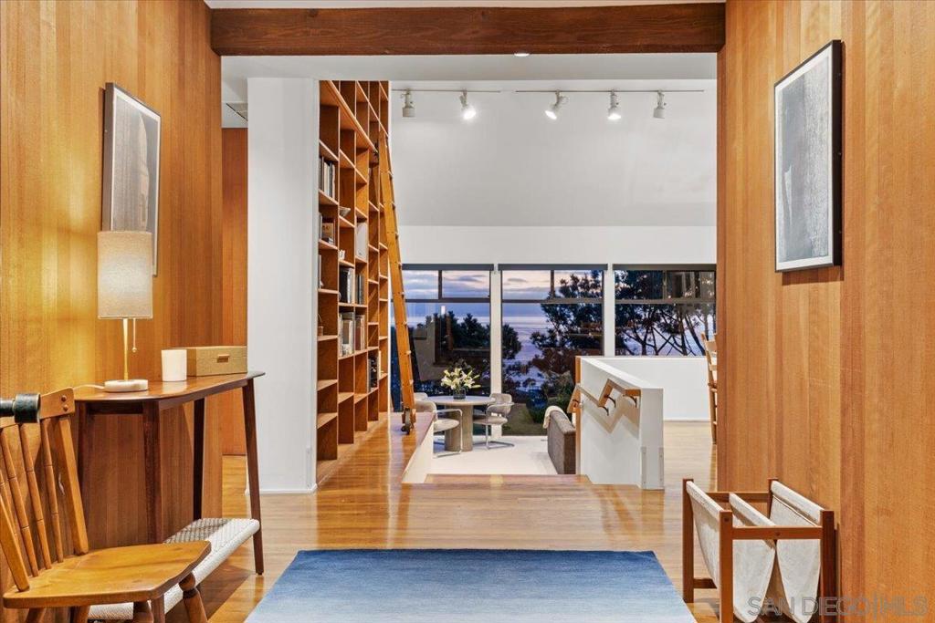 La Jolla - Residential Lease