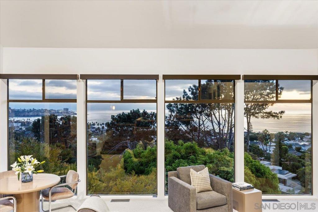 La Jolla - Residential Lease