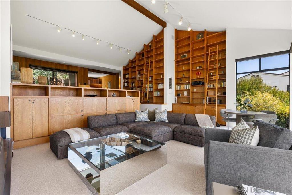 La Jolla - Residential Lease