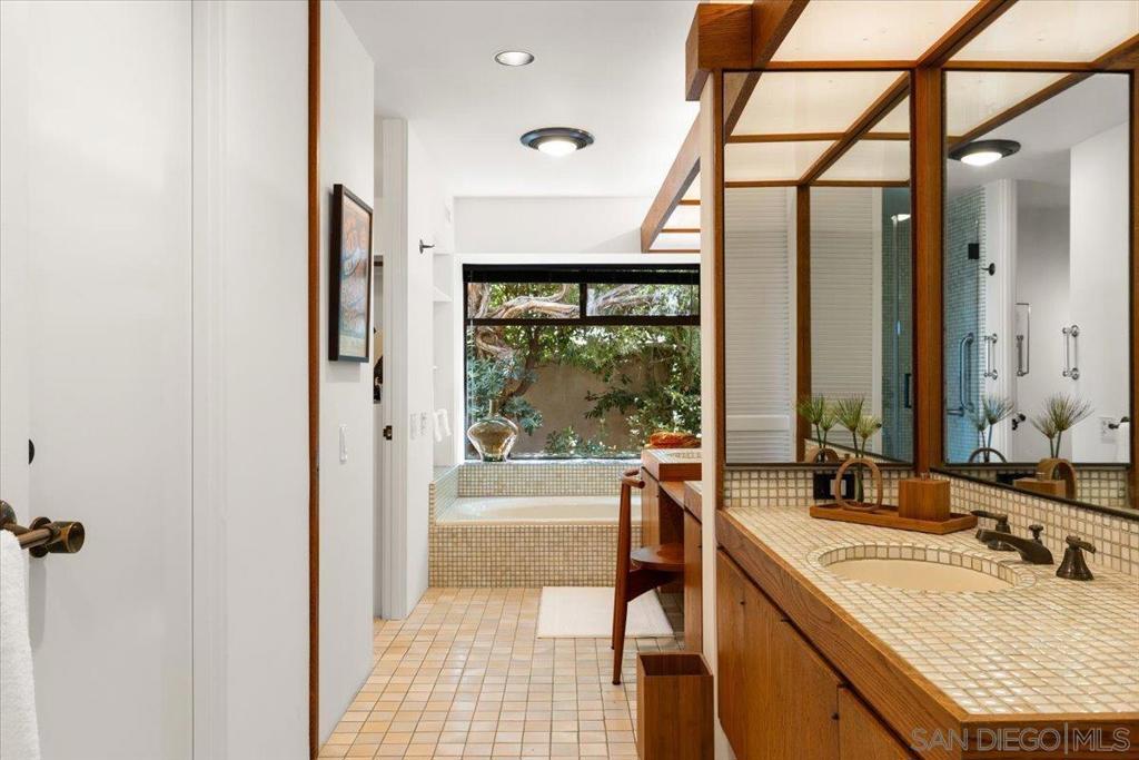 La Jolla - Residential Lease
