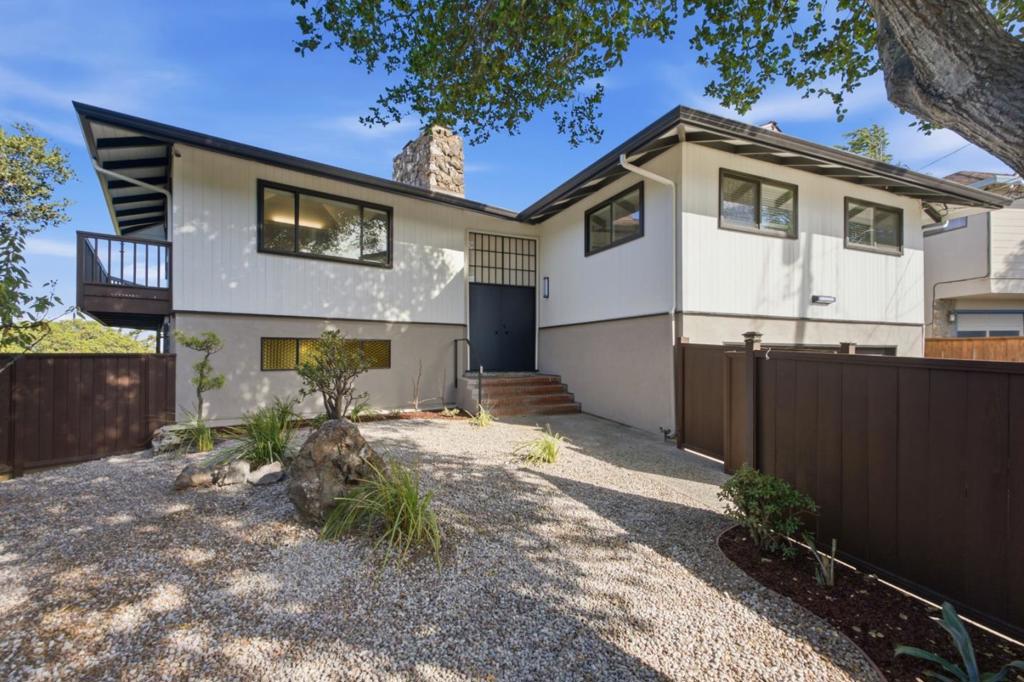 2109 Shirley Road
