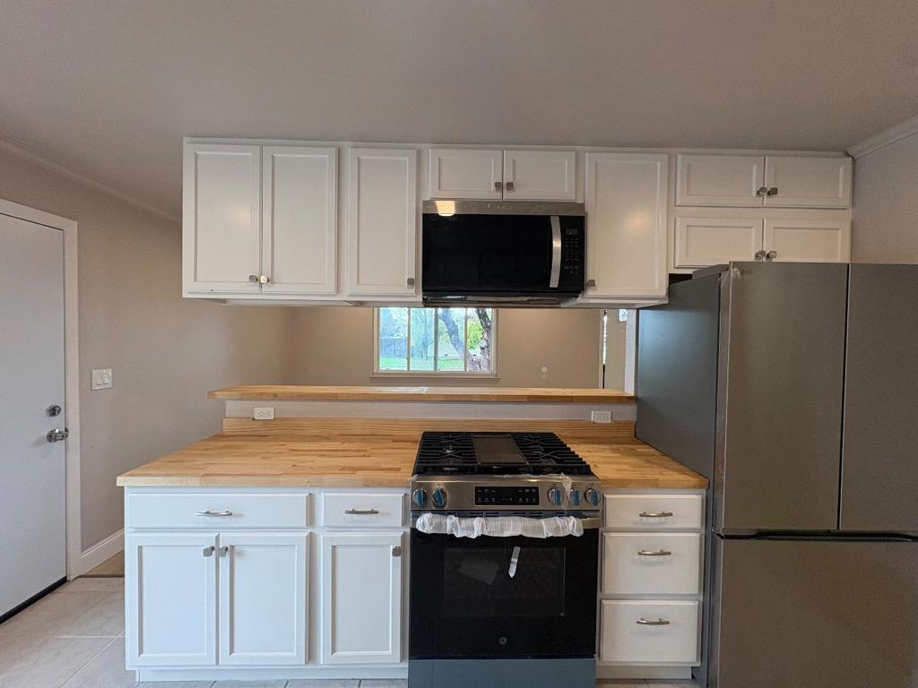 Properties 4 6042 Coad Lane