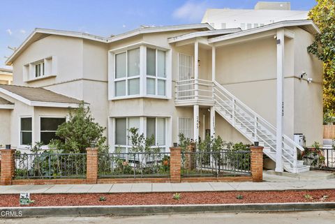 Photo of 2463 Federal Avenue, Los Angeles, CA 90064 (MLS # P1-25462)
