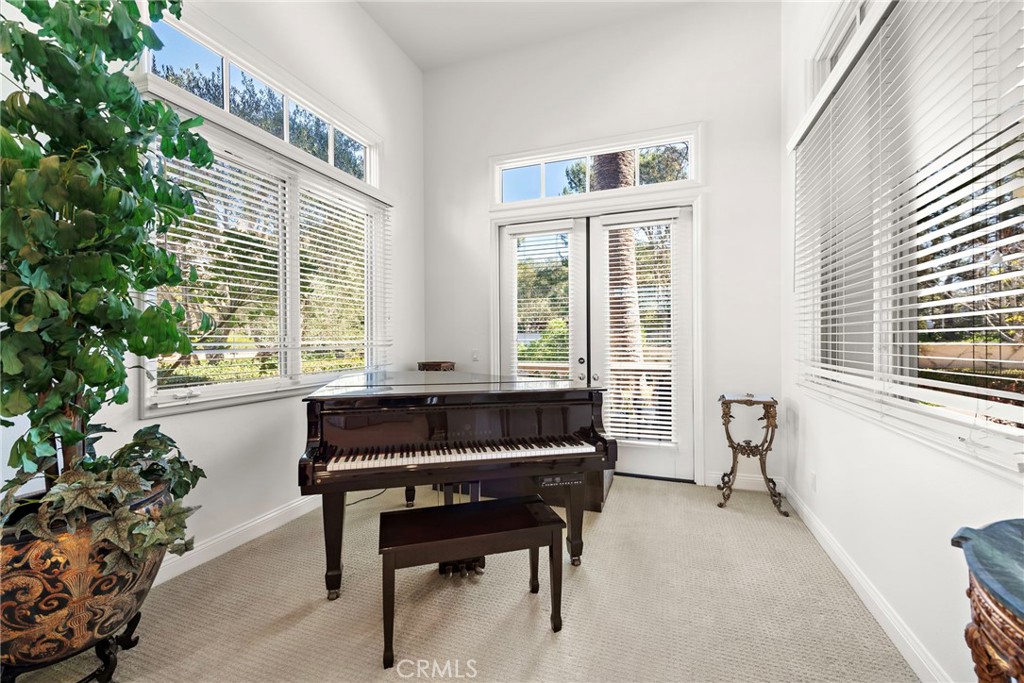 Montecito (MONT) - Residential Lease