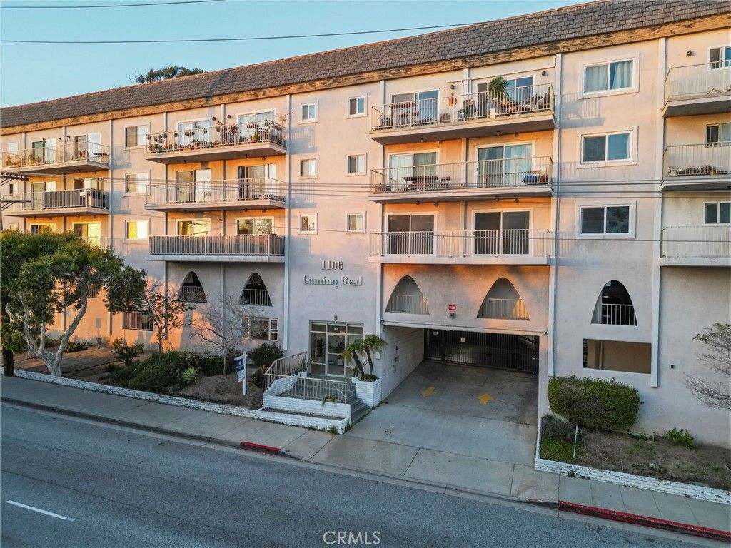 Photo of 1108 Camino Real Real #406, Redondo Beach, CA 90277 (MLS # SR26057352)