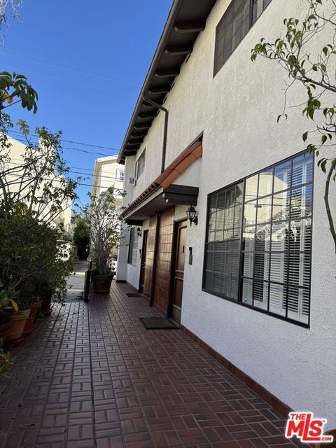 Photo of 1027 11th Street St #C, Santa Monica, CA 90403 (MLS # 26652227)