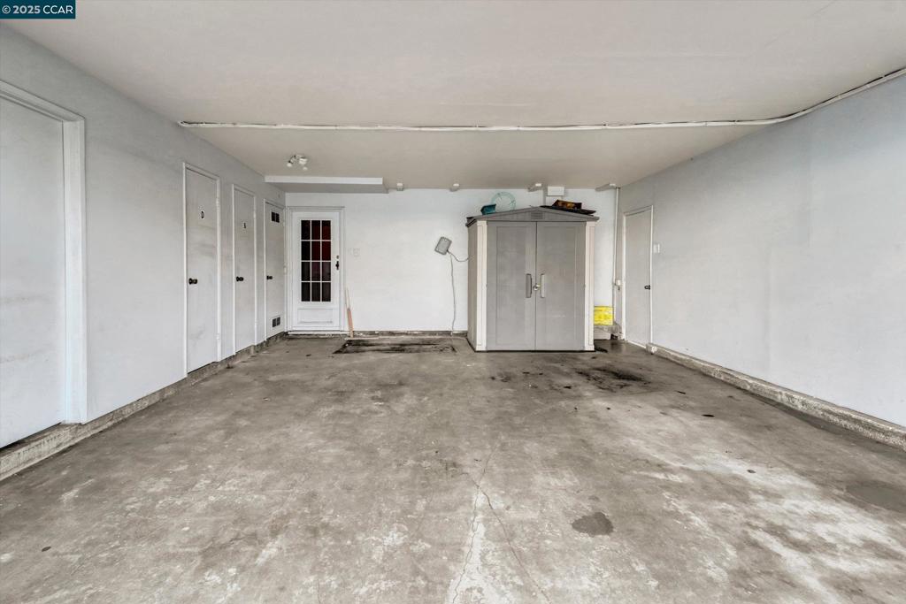 DEL RIO PARK - Residential