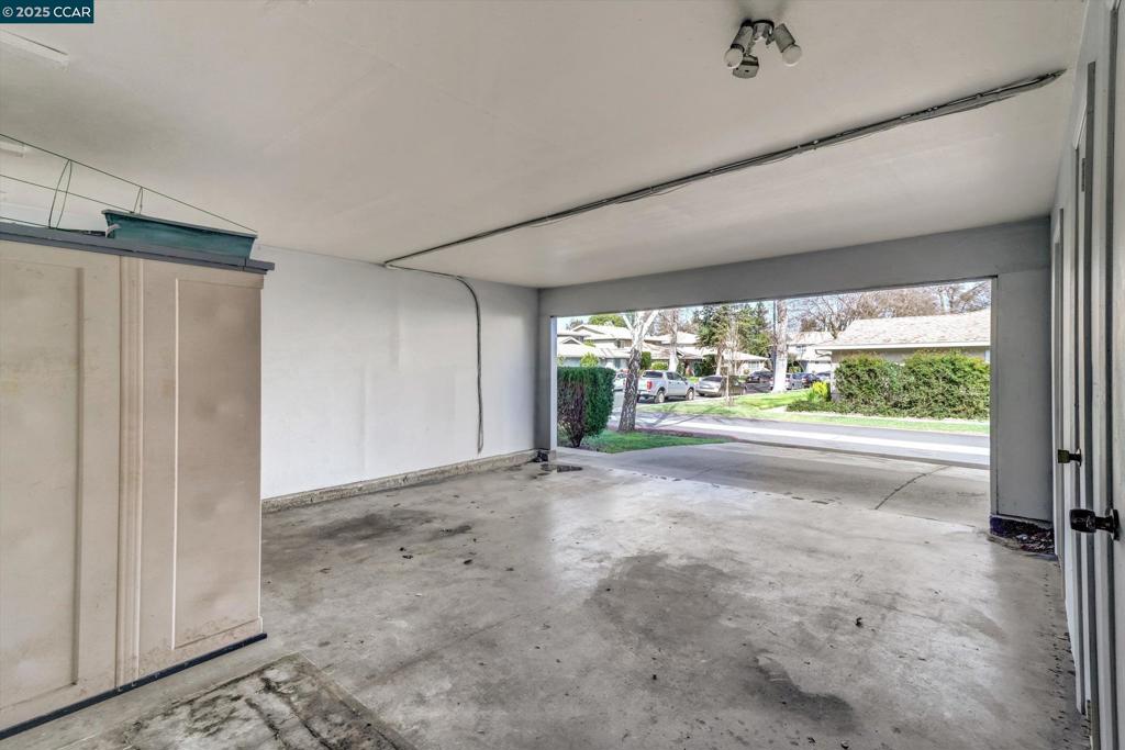 DEL RIO PARK - Residential