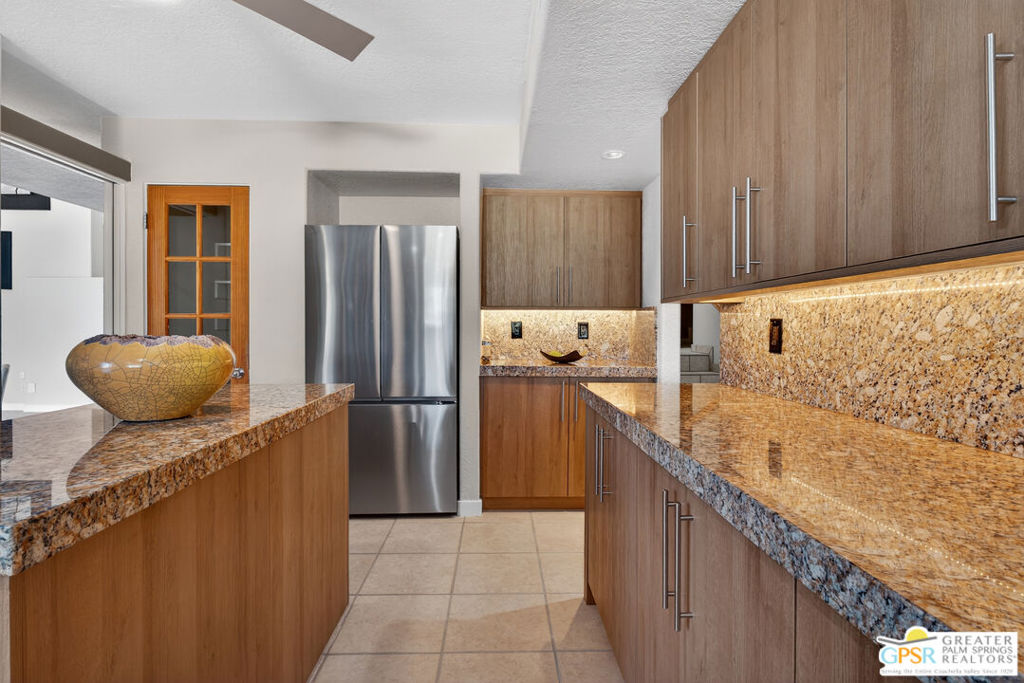 Chino Canyon - Residential