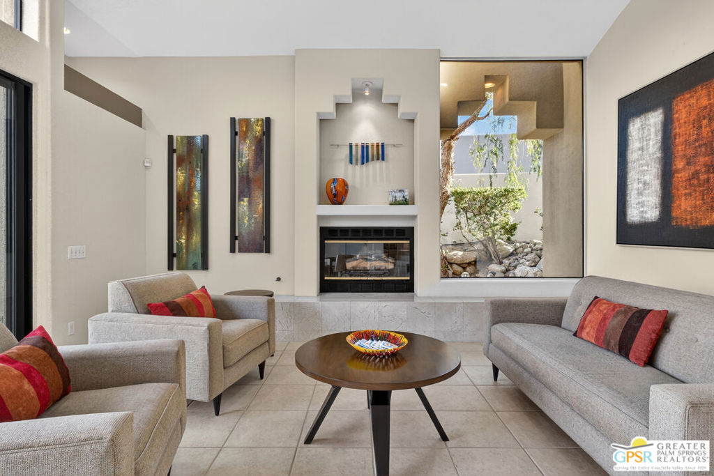 Chino Canyon - Residential