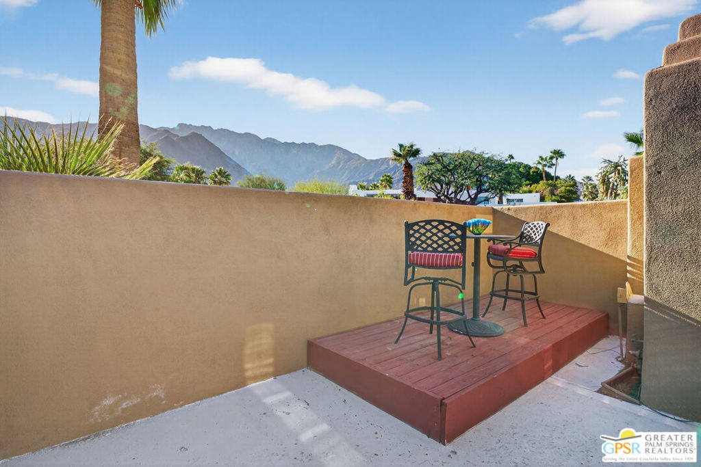 Chino Canyon - Residential