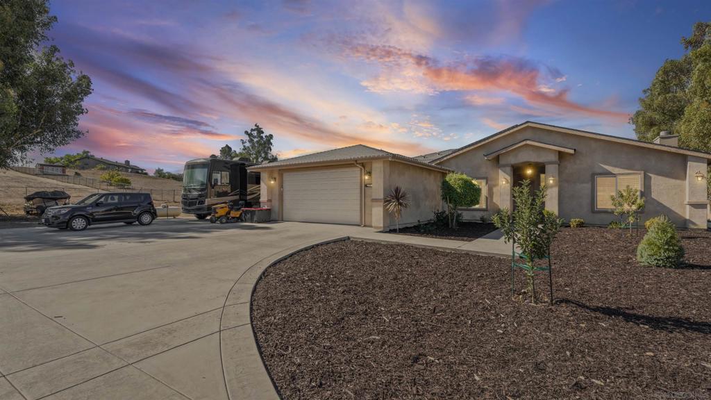 Ramona - Residential