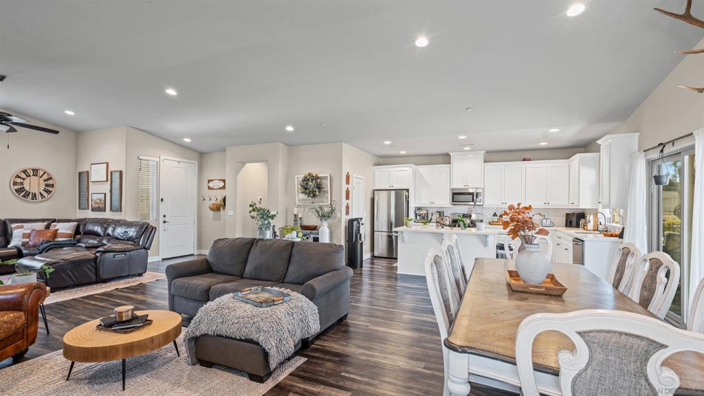 Ramona - Residential