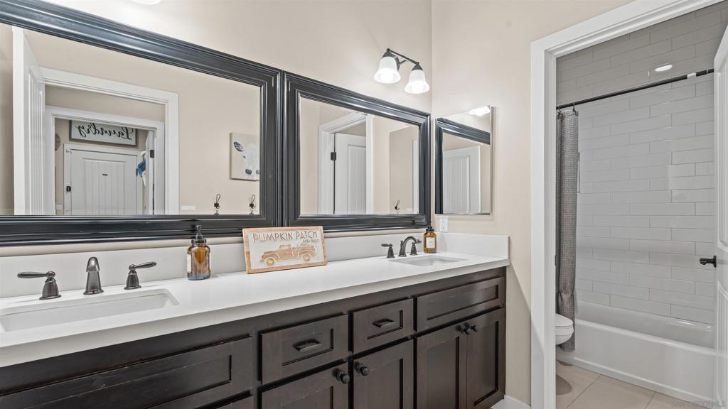 Ramona - Residential