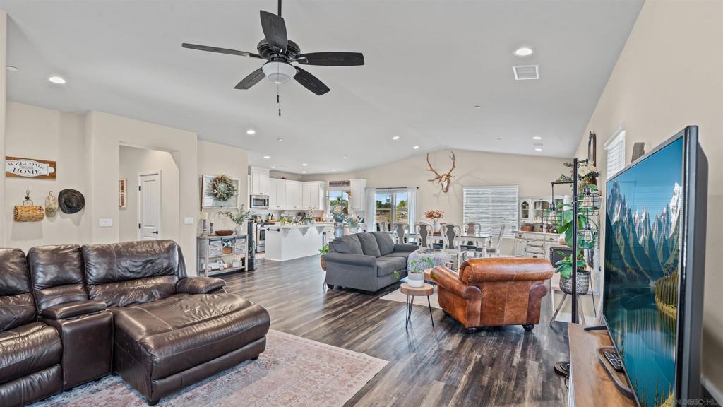 Ramona - Residential