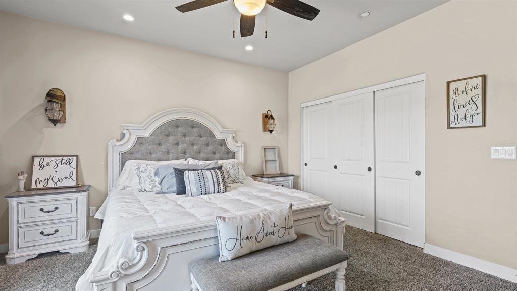 Ramona - Residential