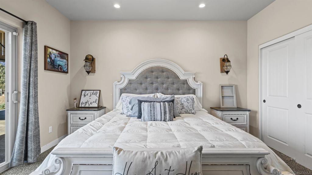 Ramona - Residential