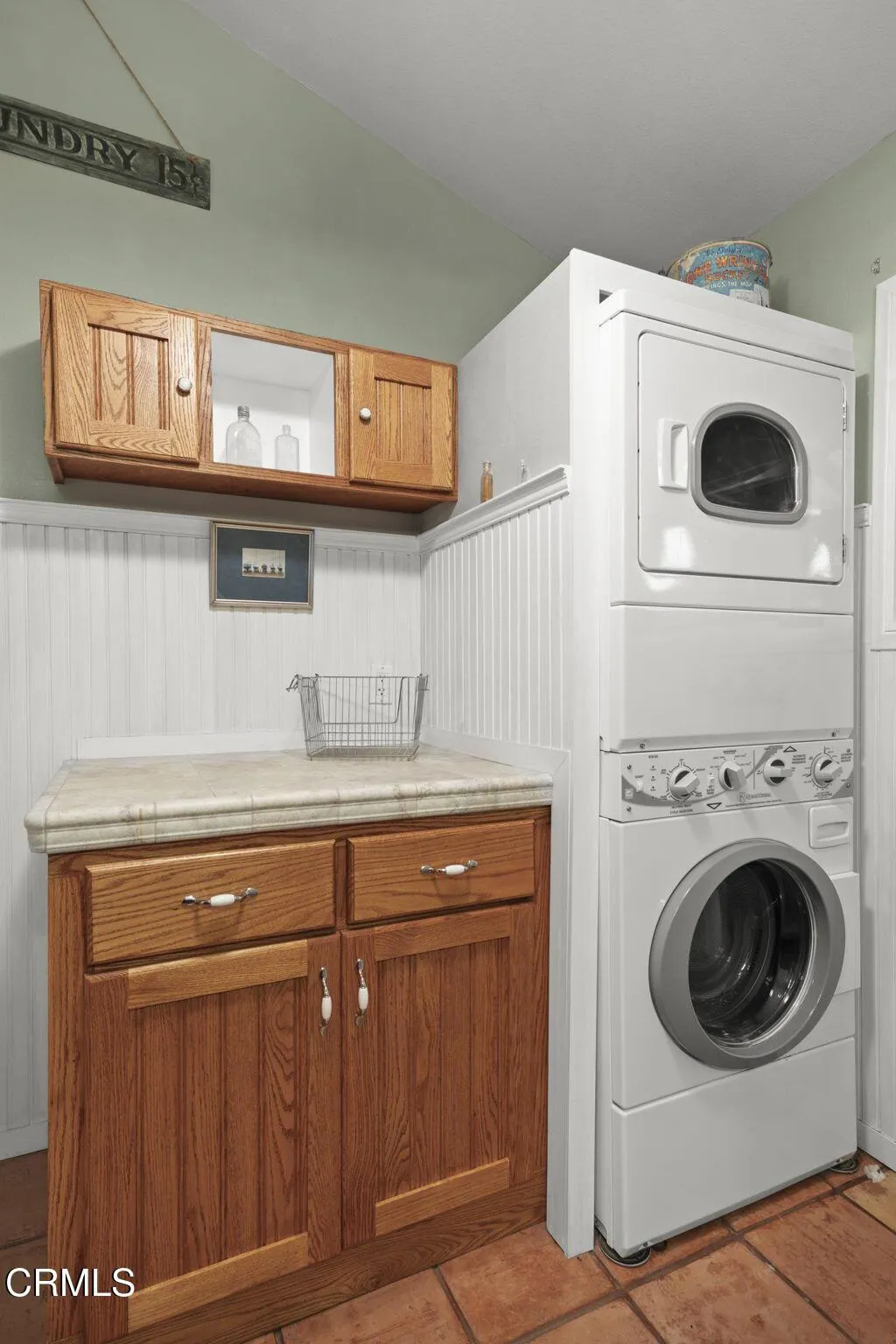 Ojai, California 93023, United States, 2 Bedrooms Bedrooms, ,2 BathroomsBathrooms,Residential,Contingent,104726