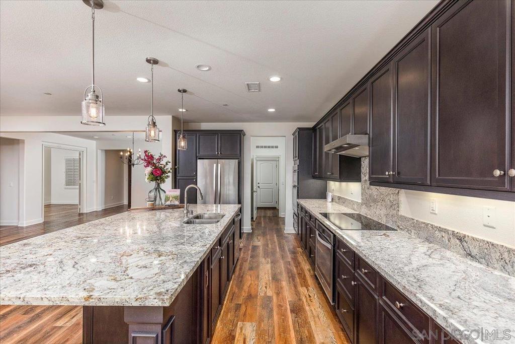 45564 Gresham