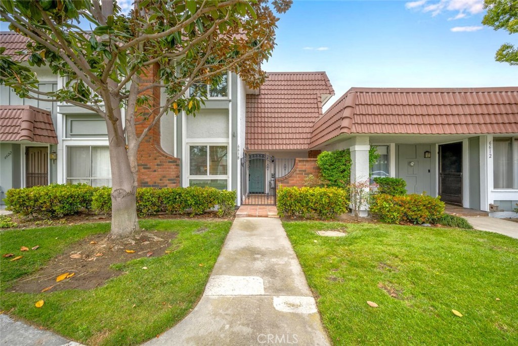 6618 Southampton Drive