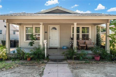 Photo of 2838 N G Street, San Bernardino, CA 92405 (MLS # CV25174596)