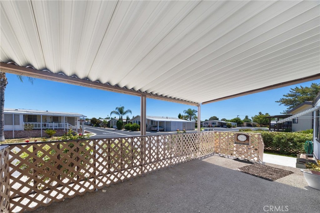 1300 W Menlo Avenue 170
