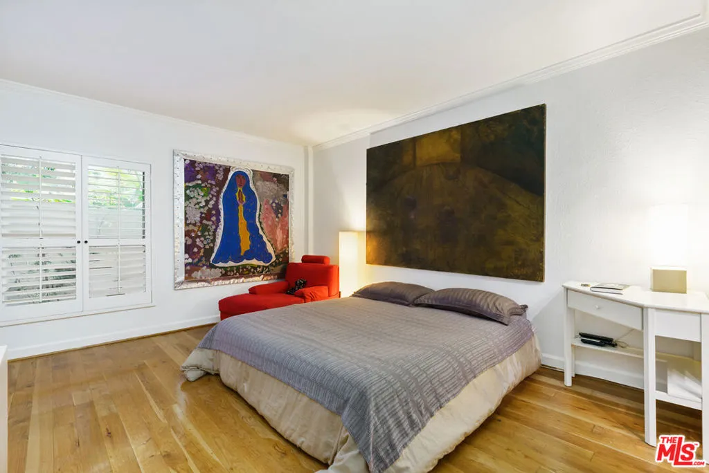 West Hollywood, California 90069, United States, 1 Bedroom Bedrooms, ,2 BathroomsBathrooms,Residential,Active,222376