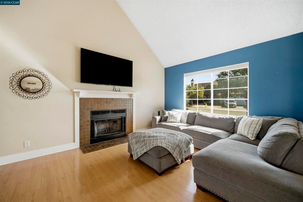 120 Serpentine Ct