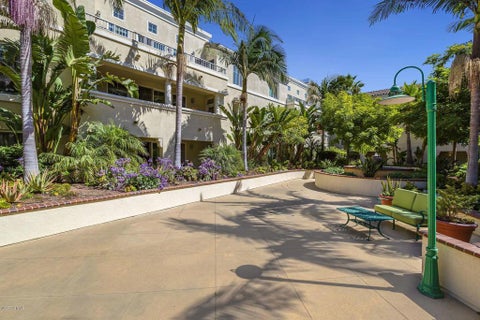 Tiny photo for 4268 Tradewinds Drive, Oxnard, CA 93035 (MLS # V1-38729)