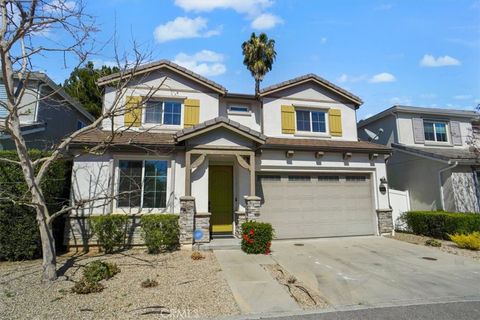 Photo of 15605 W Lilli Way, Van Nuys, CA 91406 (MLS # SR26049318)