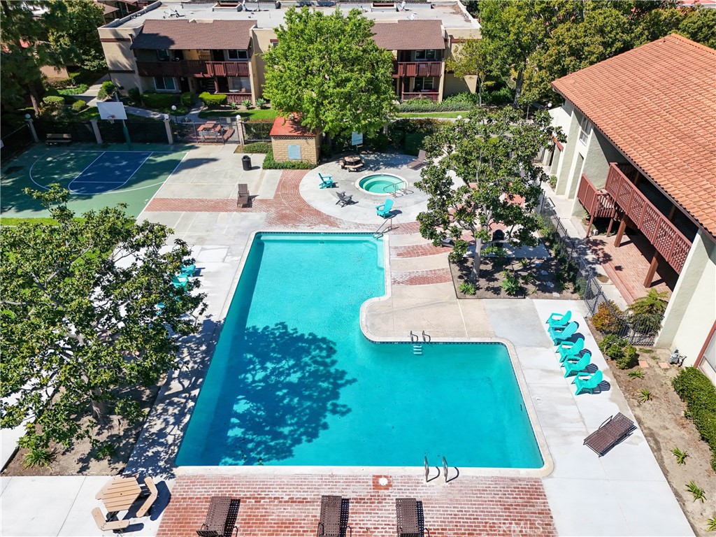 MacArthur Village (MAVL) - Residential Lease