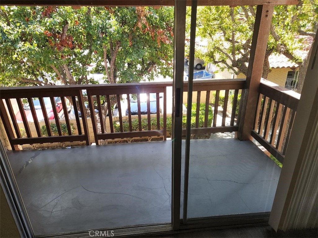 MacArthur Village (MAVL) - Residential Lease